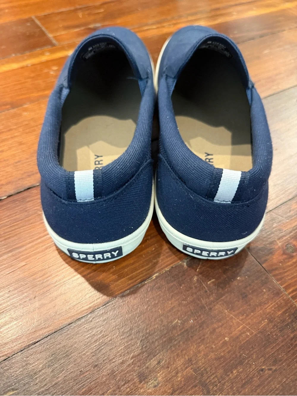 Sperry classic slip